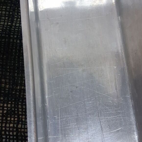 Set of Three 7.5" X 3.3 "Silver Loaf Pans. - Picture 7 of 10
